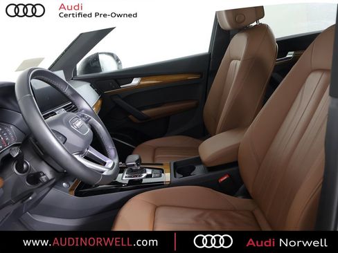 Certified 2023 Audi Q5 2.0T Premium w/ Convenience Package image 19