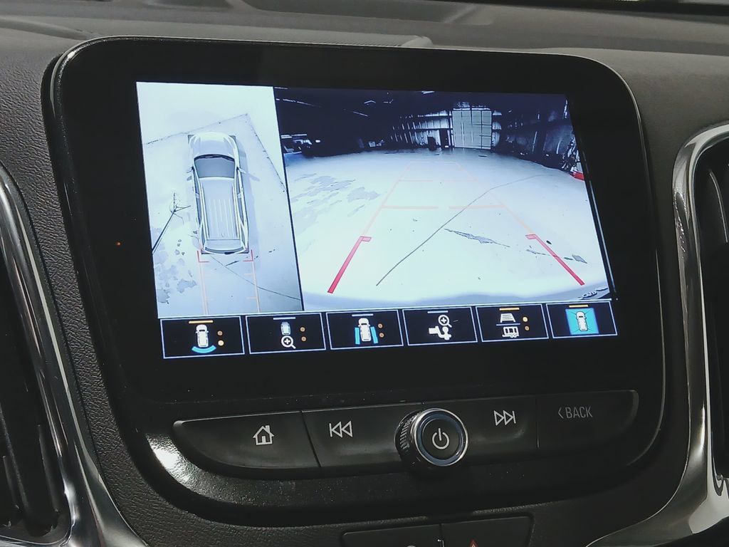 Used 2024 Chevrolet Equinox Premier AWD/4WD image 29