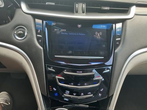 Used 2014 Cadillac XTS Luxury w/ Driver Awareness Package FWD image 24