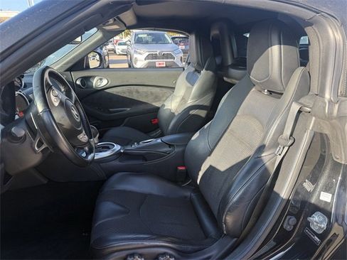 Used 2013 Nissan 370Z Touring w/ Sport Pkg image 28