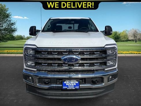 New 2026 Ford F350 XLT w/ XLT Premium Package AWD/4WD image 4