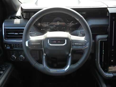 New 2026 GMC Yukon XL Elevation image 41