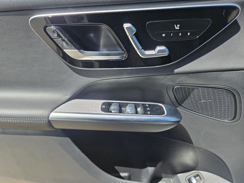 Certified 2026 Mercedes-Benz GLC 300 4MATIC image 22