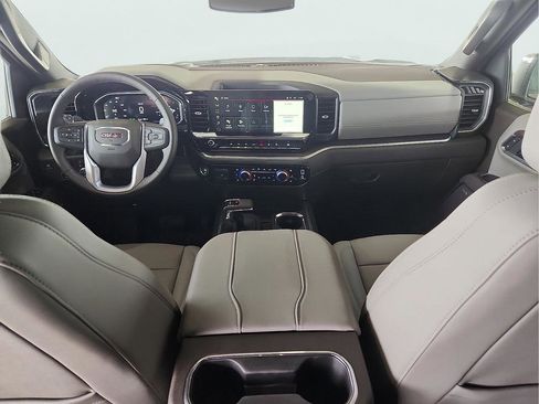 New 2026 GMC Sierra 1500 SLT AWD/4WD image 10