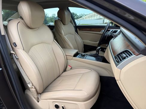 Used 2017 Genesis G80 3.8 w/ Option Group 03 RWD image 38