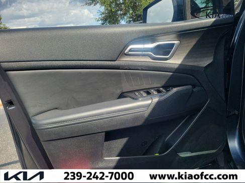 Used 2023 Kia Sportage X-Line w/ X-Line Premium Package AWD/4WD image 25