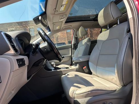 Used 2018 Kia Sportage EX w/ EX Premium Package AWD/4WD image 2