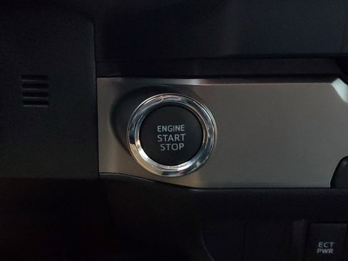 Used 2023 Toyota Tacoma SR5 image 30