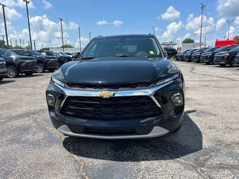 Used 2024 Chevrolet Blazer LT w/ Convenience Package FWD image 8