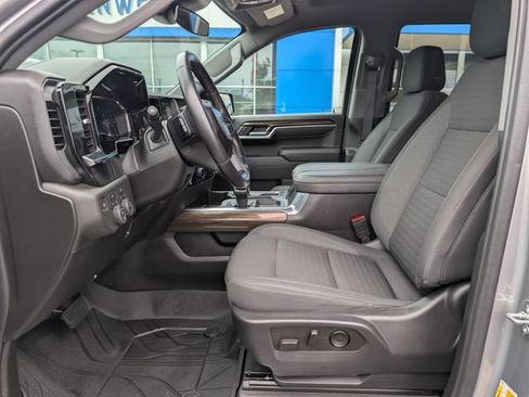 Used 2023 Chevrolet Silverado 1500 RST w/ Rally Edition AWD/4WD image 10