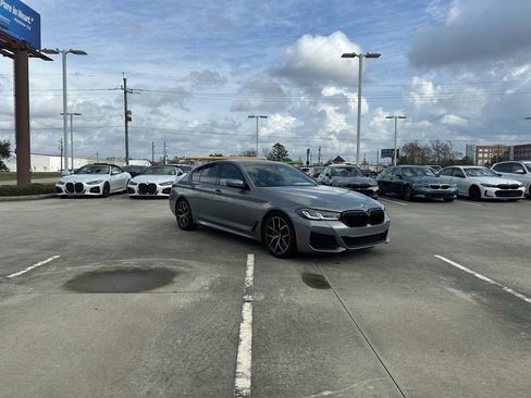 Certified 2023 BMW 530i w/ M Sport Package image 3