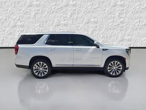 Used 2022 GMC Yukon Denali AWD/4WD image 2