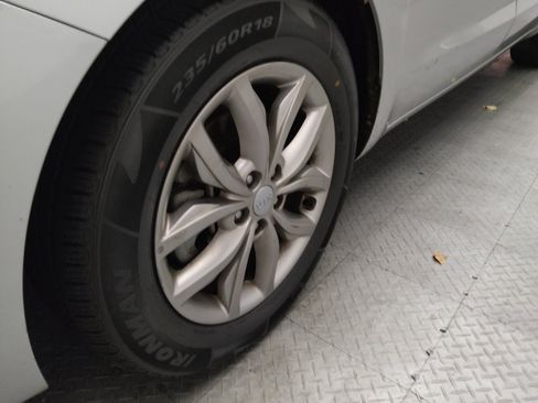 Used 2019 Kia Sedona EX FWD image 31