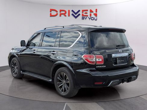 Used 2019 Nissan Armada Platinum w/ Captain's Chairs Package RWD image 3
