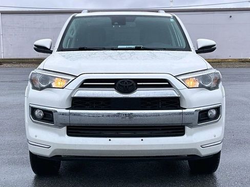 Used 2020 Toyota 4Runner Limited image 4