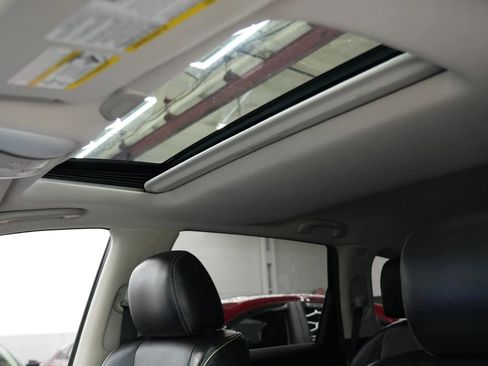 Used 2017 INFINITI QX60 AWD w/ Premium Plus Package image 21