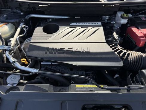 Used 2022 Nissan Rogue SV AWD/4WD image 32