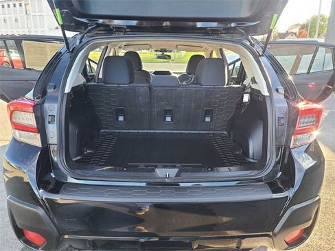 Used 2022 Subaru Crosstrek 2.0i Premium image 24