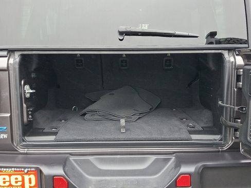 Certified 2025 Jeep Wrangler Unlimited Rubicon 4xe w/ Safety Group image 30