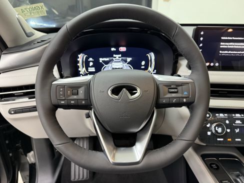 Certified 2027 INFINITI QX60 Luxe w/ Cargo Package FWD image 18