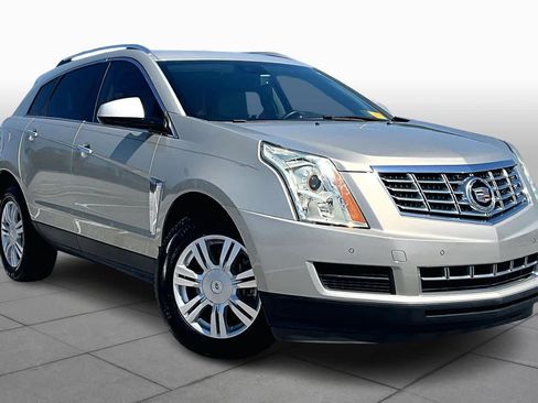 Used 2016 Cadillac SRX Luxury w/ Driver Awareness Package image 3