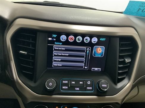 Used 2018 GMC Acadia Denali w/ Technology Package AWD/4WD image 33