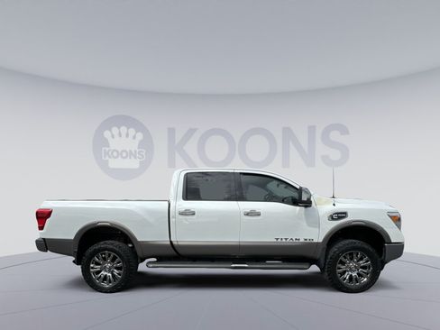 Used 2019 Nissan Titan Platinum Reserve w/ Platinum Utility Package AWD/4WD image 12