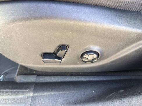 Used 2021 Jeep Cherokee Latitude Lux 80th Anniv w/ Quick Order Package 2YU 80th image 27