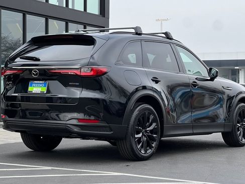 New 2026 MAZDA CX-90 Plug-In Hybrid w/Premium Sport AWD/4WD image 5