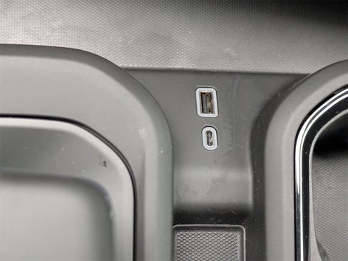 Used 2026 GMC Sierra 1500 AT4X image 27