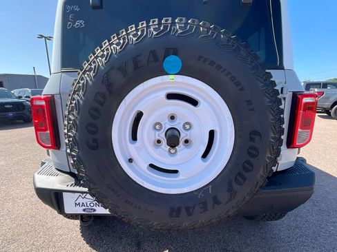 New 2026 Ford Bronco Heritage Edition AWD/4WD image 19