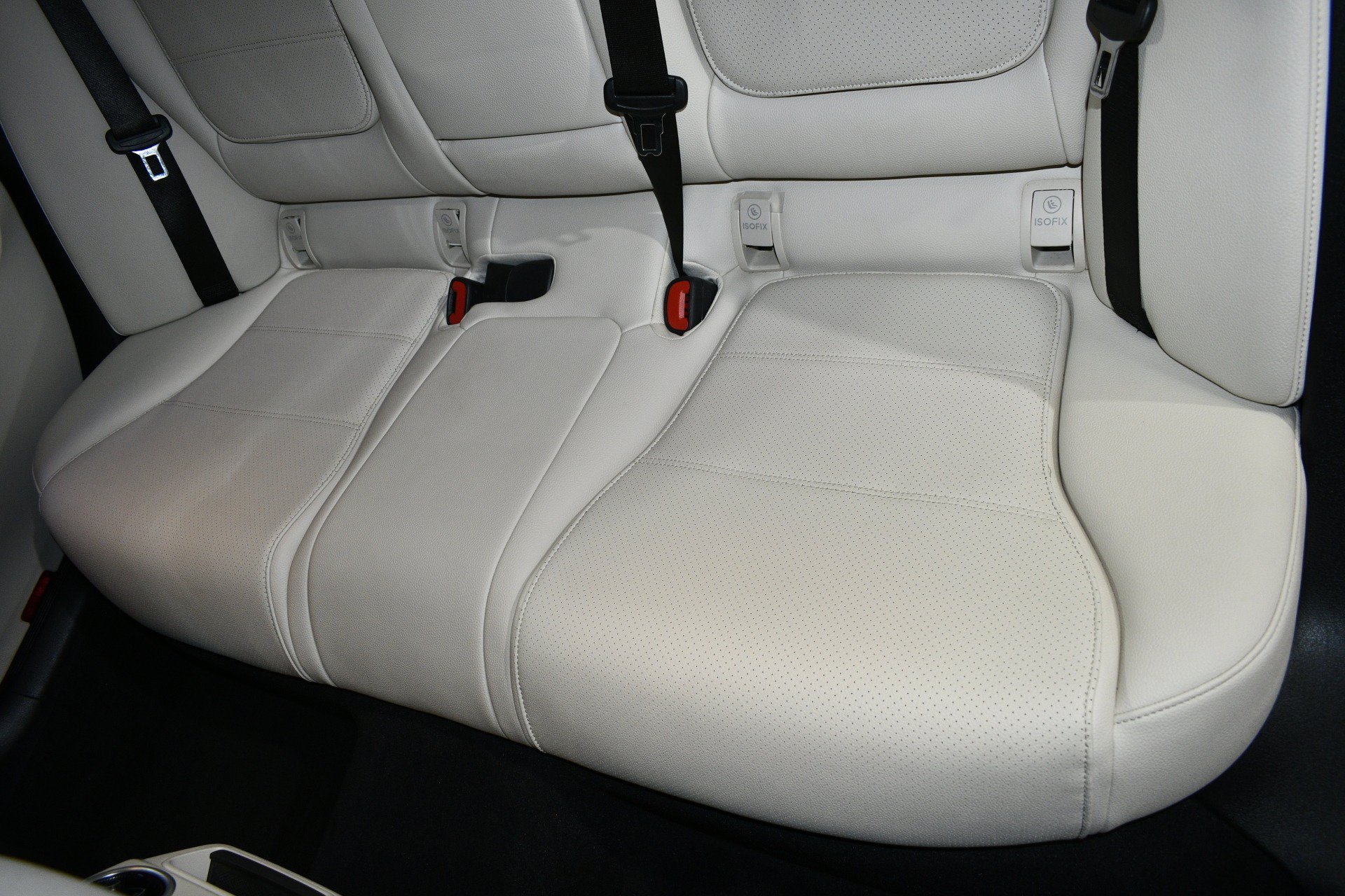 Used 2023 Mercedes-Benz C 300 Sedan image 19