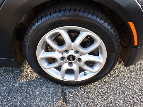 Used 2015 MINI Cooper S image 36