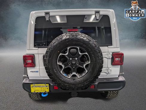 Used 2023 Jeep Wrangler Unlimited Rubicon 4xe w/ Cold Weather Group AWD/4WD image 5