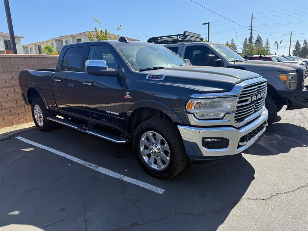 Used 2020 RAM 2500 Laramie AWD/4WD image 1