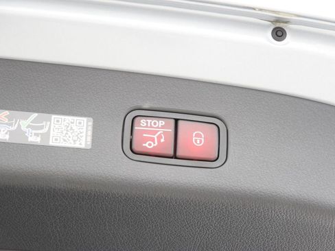 Certified 2026 Mercedes-Benz GLC 300 GLC 300 image 30