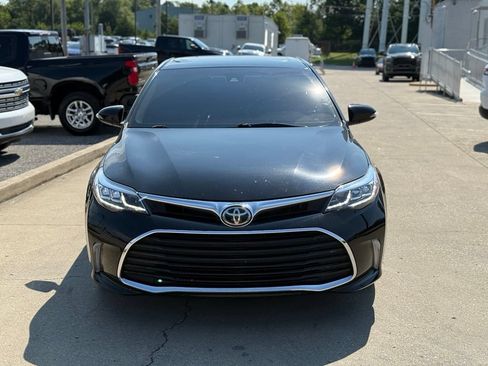 Used 2018 Toyota Avalon Touring w/ All Weather Liner Package FWD image 3