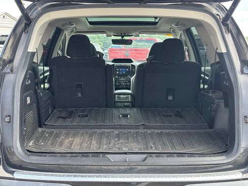 Used 2020 Subaru Ascent Premium w/ Sport Package AWD/4WD image 6
