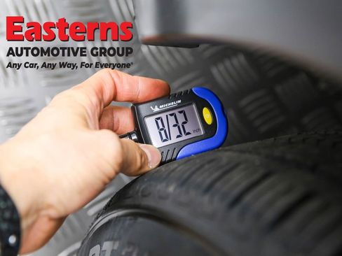 Used 2021 Nissan Rogue Sport S image 27