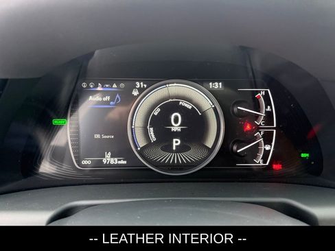 Certified 2025 Lexus ES 300h w/ Premium Package image 10