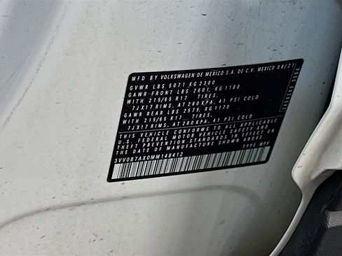 Used 2021 Volkswagen Tiguan S image 12