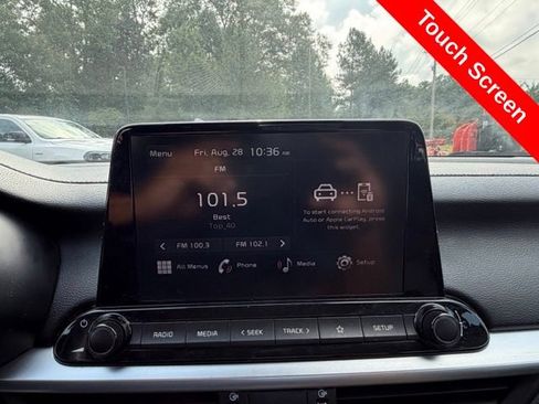 Used 2023 Kia Forte LXS w/ LXS Technology Package FWD image 10