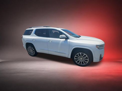 Certified 2023 GMC Acadia Denali w/ Denali Ultimate Package AWD/4WD image 2