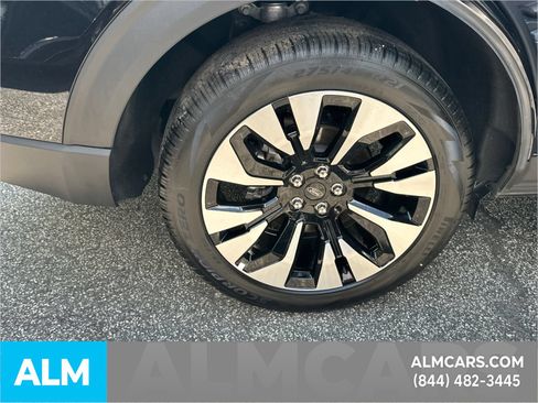 Certified 2026 Ford Explorer Platinum w/ LUX Leather Package AWD/4WD image 20