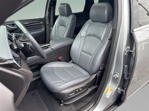 Used 2023 Buick Enclave Essence w/ Experience Buick Package image 10