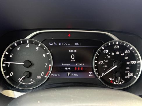 Certified 2024 Nissan Frontier SV w/ Technology Package image 10