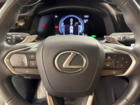Used 2023 Lexus RZ 450e Premium w/ Technology Package AWD/4WD image 22