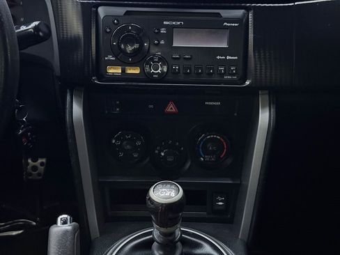 Used 2013 Scion FR-S image 22