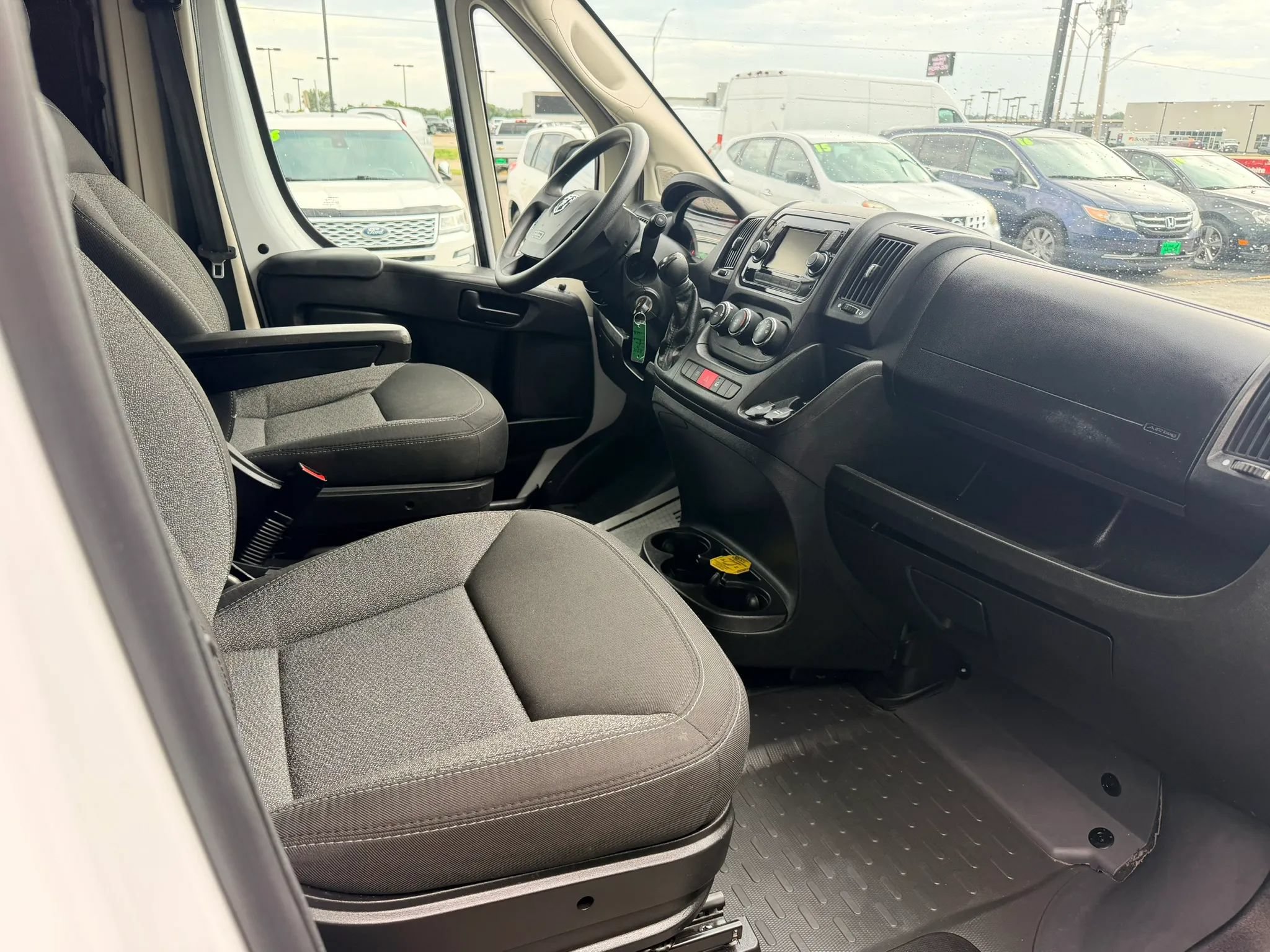 Used 2019 RAM ProMaster 2500 FWD image 11