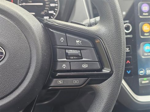 Used 2025 Subaru Crosstrek 2.0i Premium image 26
